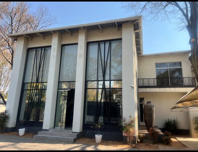550M² OFFICE TO LET IN ROSEBANK